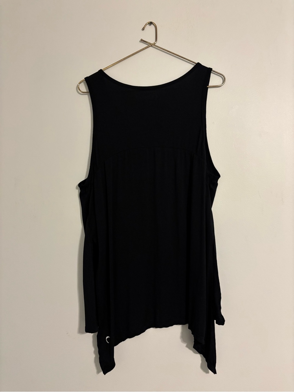ZYIA Active Black Long Finesse Slit Tank - Women’s Large - Picture 5 of 13